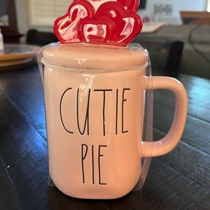 NWT Rae Dunn Cutie Pie Valentine Mug